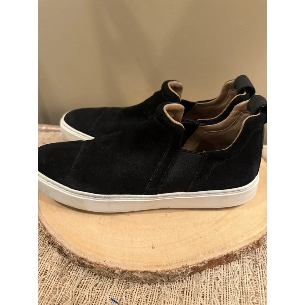 Vince Lucio Chelsea‎ Boots Mens 10.5 Shoes Black Suede Cap Toe Slip On